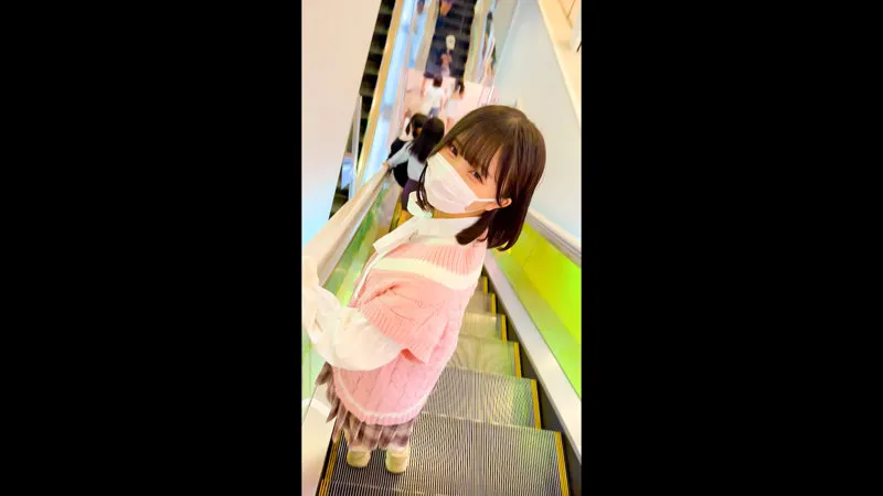 【由良かな】涎垂らしながら騎乗位する潮吹き美少女がエロすぎる